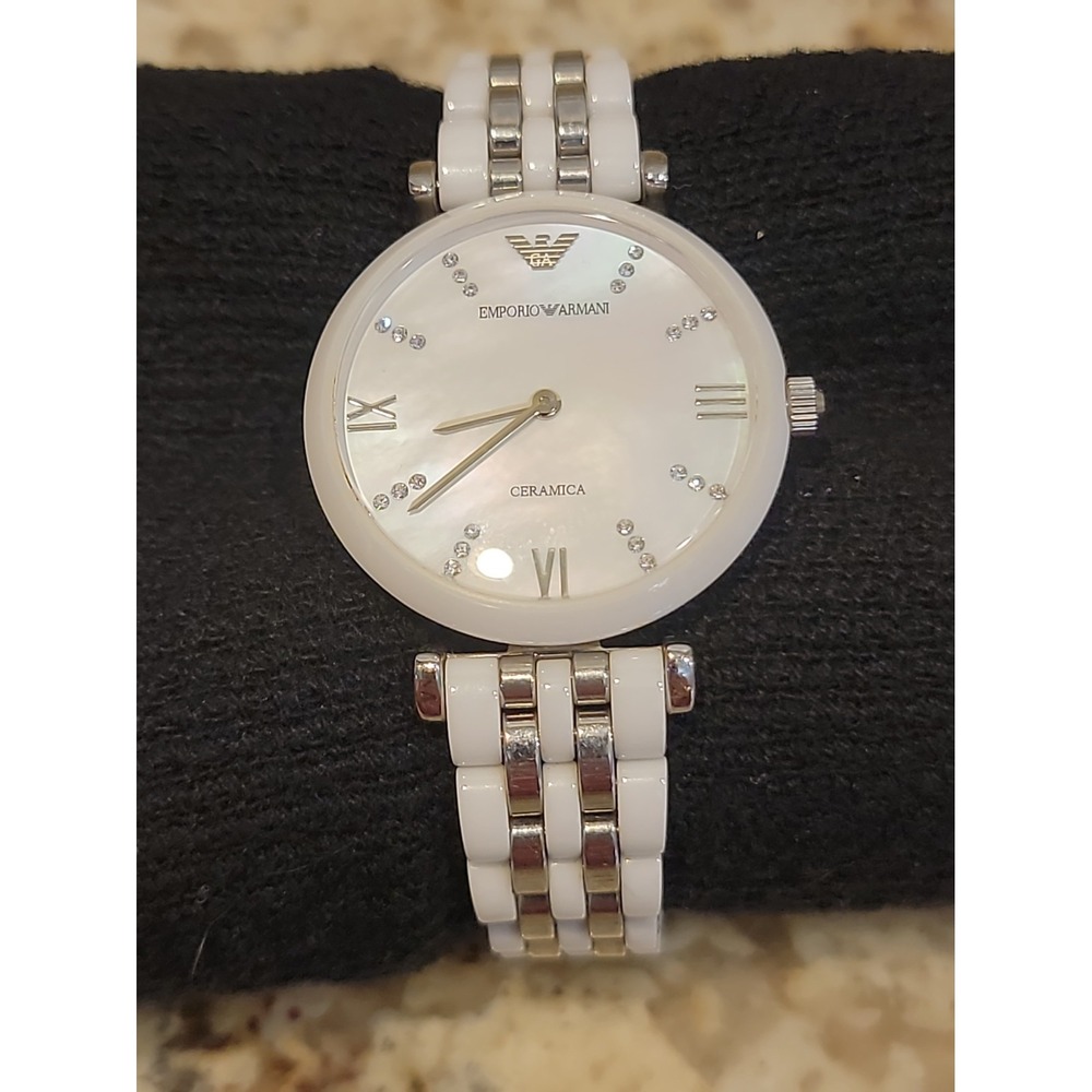 Emporio Armani Gianni T-Bar AR1488 CERAMICA Ladies Watch Fresh Battery